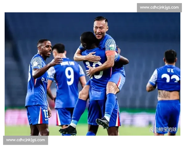 客场 2-2 申花！马马杜：为球队与球迷自豪