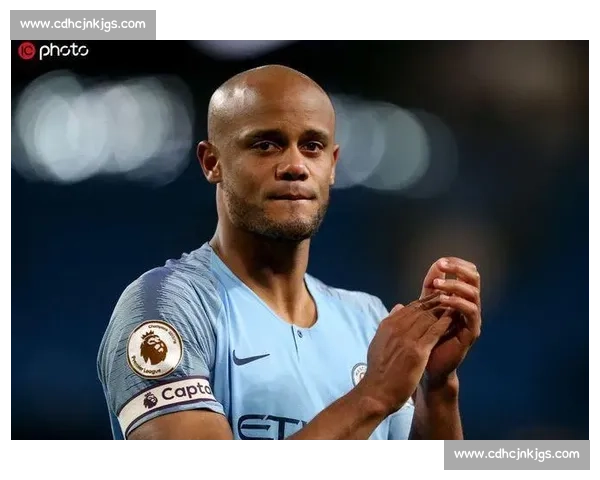 孔帕尼：13 连胜追平传奇，脚步永不停歇